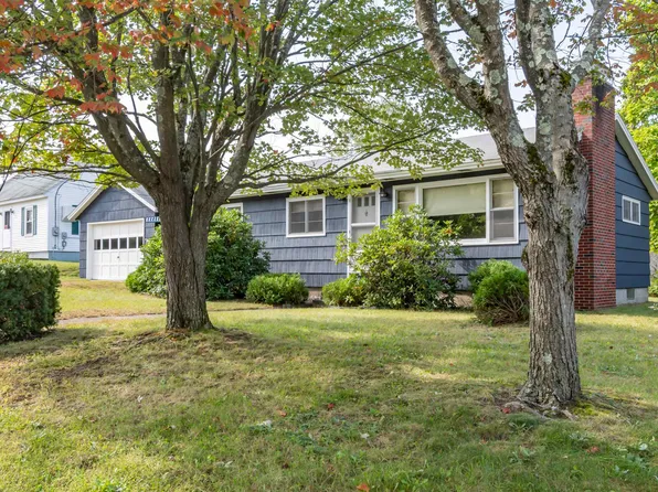 880 Leyte Street, Manchester, NH 03102