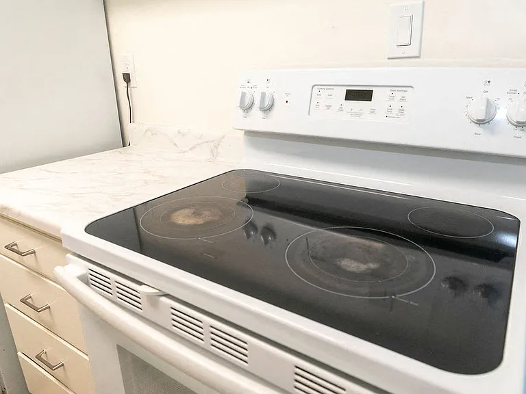 The Billet — Photo 31
