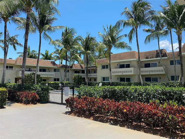 14500 SW 88th Ave #224 — Photo 8