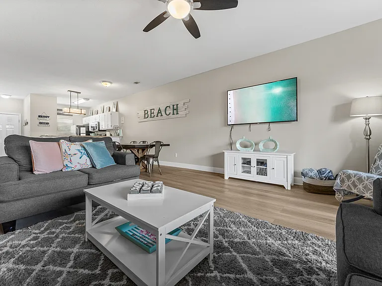 450 S Geronimo St #204 — Photo 8