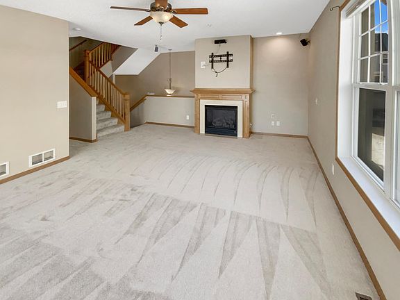3rd image of 15606 Early Bird Cir #201