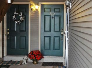 807 Porter Way W, Bridgewater, NJ 08807