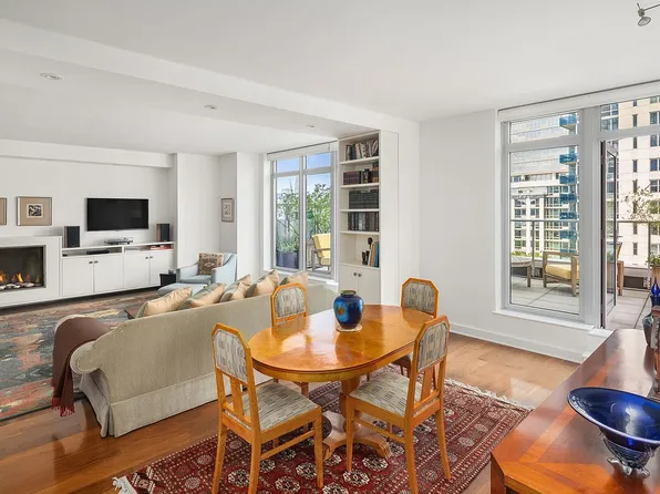 2 Northside Piers #6JH, Brooklyn, NY 11249