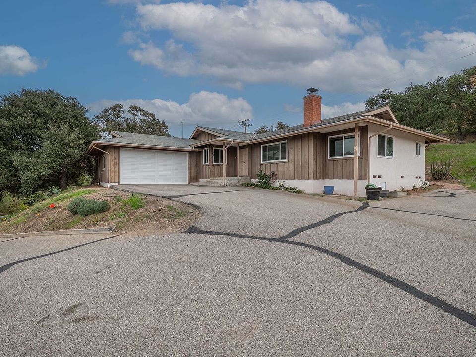 1st image of 130 Chisholm Trl