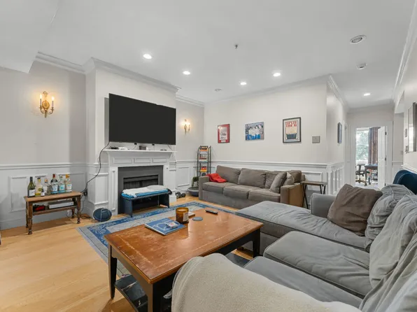 262-264 W Broadway #2, Boston, MA 02127