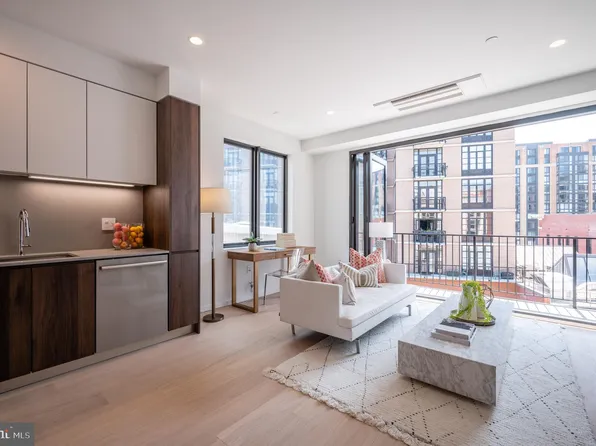 424 M St NW #8, Washington, DC 20001