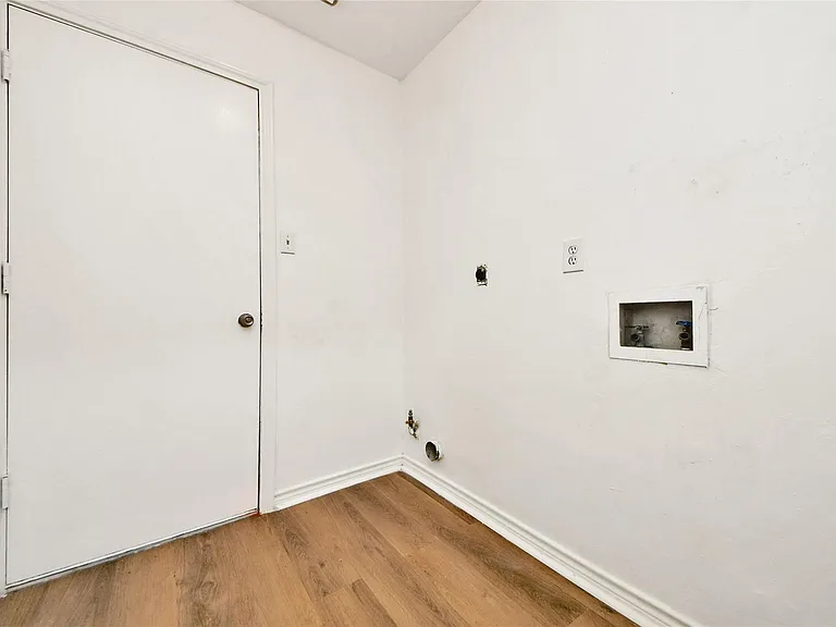 1419 Hudgens Ave — Photo 31