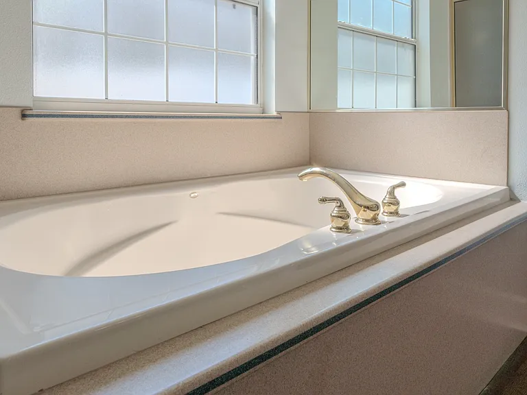 33721 Spring Dr — Photo 25