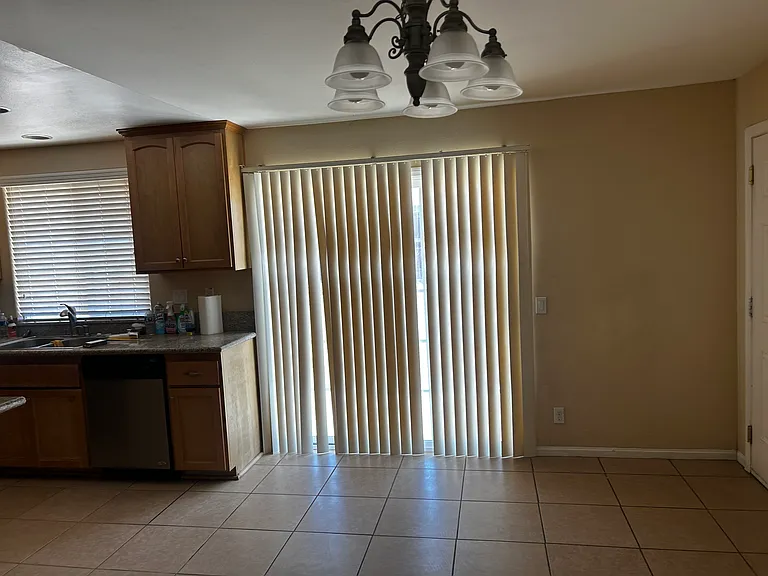 55436 Laurel Crest Dr — Photo 4