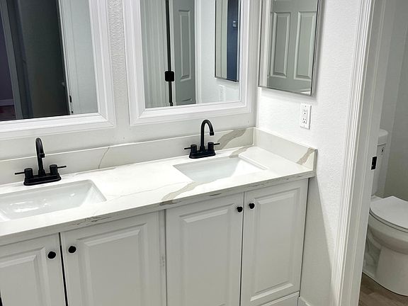 4th image of 8930 W Monroe St #2d4f8e379