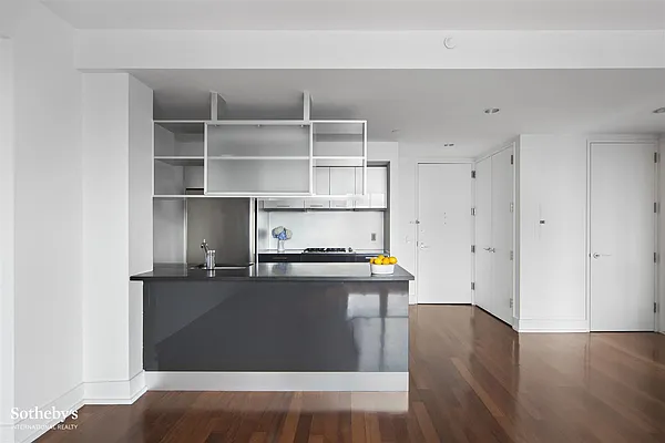 Rented by Sotheby's International Realty | media 19