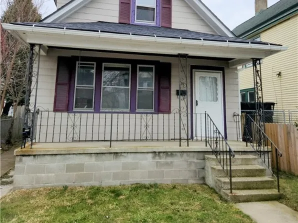 15 Baynes St, Buffalo, NY 14213