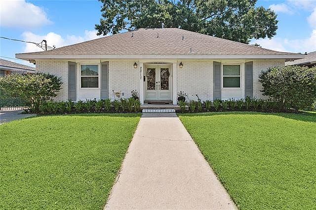 1st image of 2817 Belmont Pl