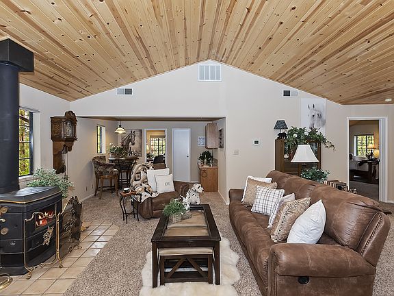 2nd image of 1140 S Minton Ave