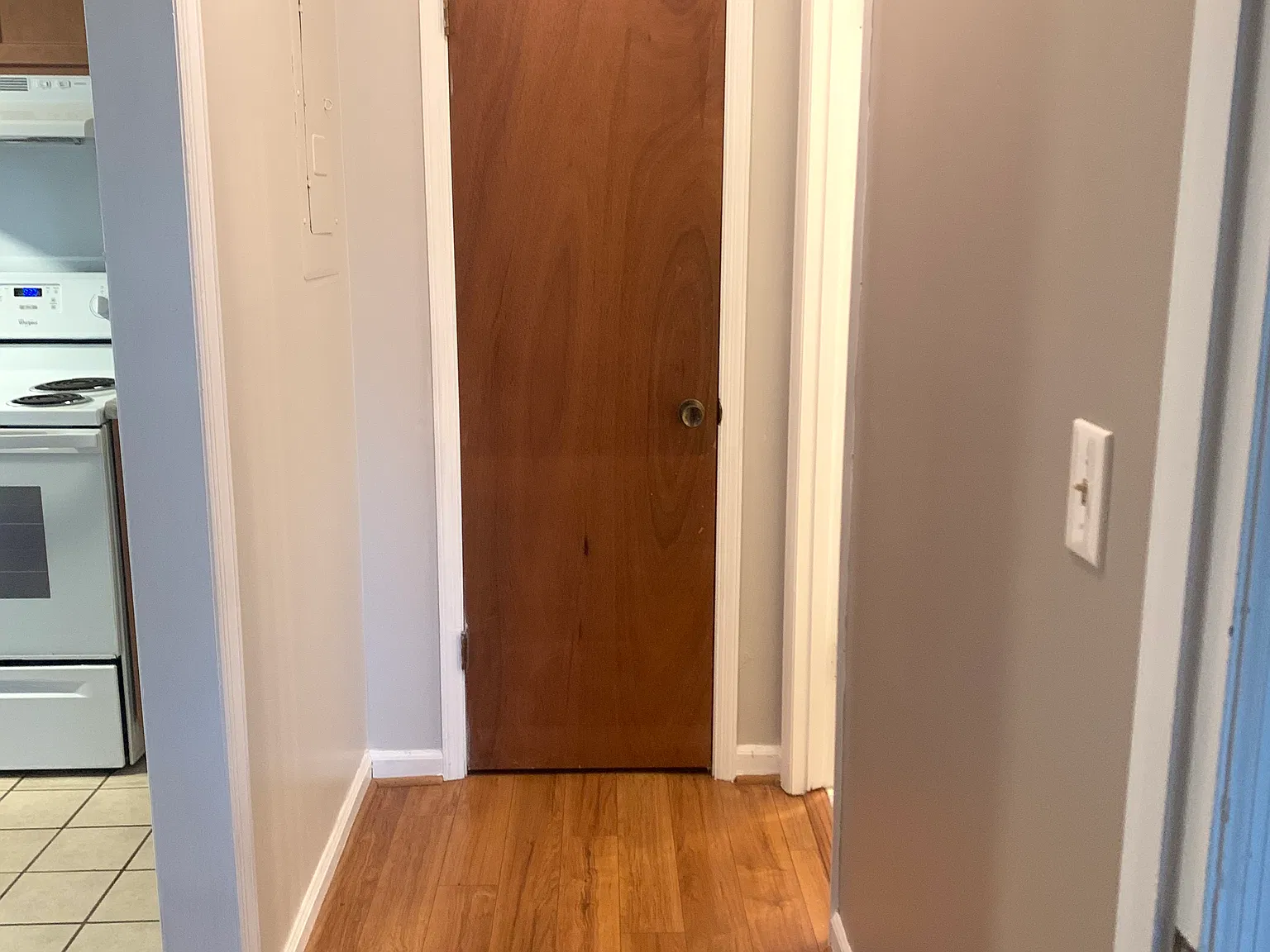 Alexi Apartments — Photo 2