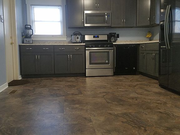 2nd image of 408 Aragona Blvd