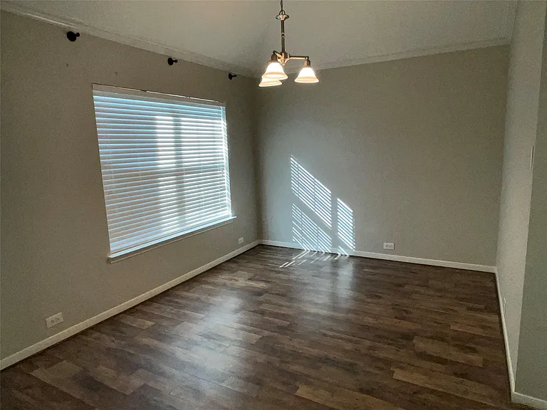 25011 Emporia Point Ct — Photo 27