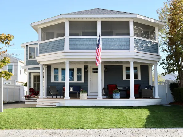 554 Hudson Street, Seabrook, NH 03874