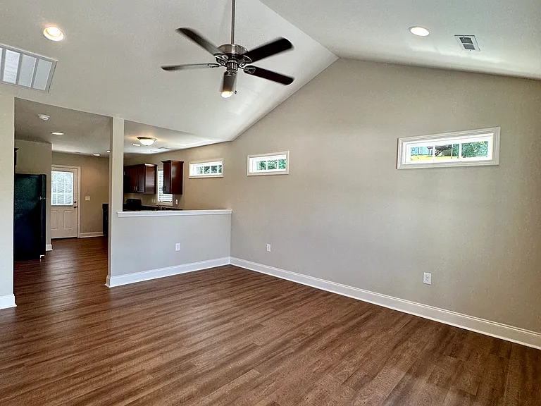891 Old Vinton Mill Rd NE #B — Photo 9