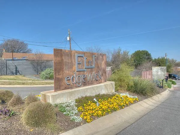 2021 Geniveive Ln — Photo 34