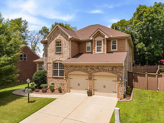 2nd image of 1406 Wayfield Ln
