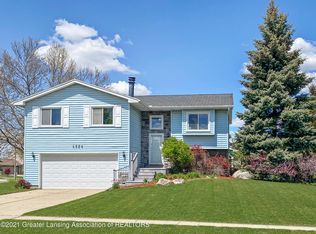 4824 Moultrie Cir, Lansing, MI 48917