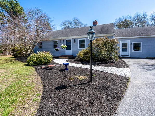 5 Sou'West Drive, Harwich, MA 02645