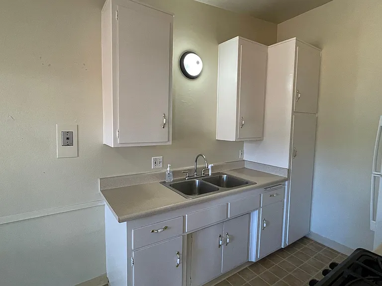 948 Tallac Ave #5 — Photo 6