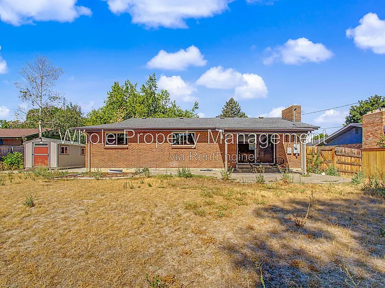 3404 S Clinton Ct — Photo 17