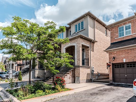 2nd image of 7 Picasso Dr