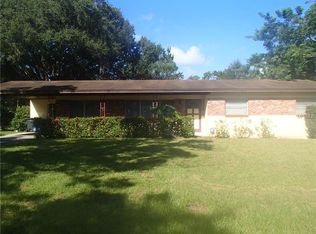 8018 Cardinal Dr, Tampa, FL 33617
