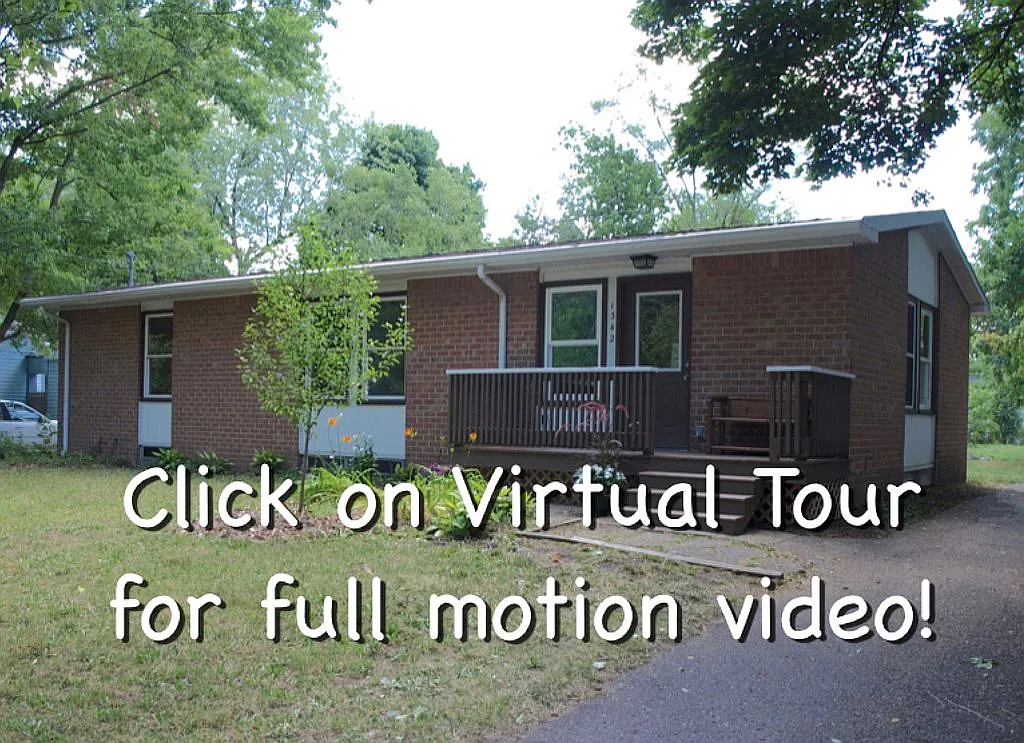 1342 Jewett Ave photo 1
