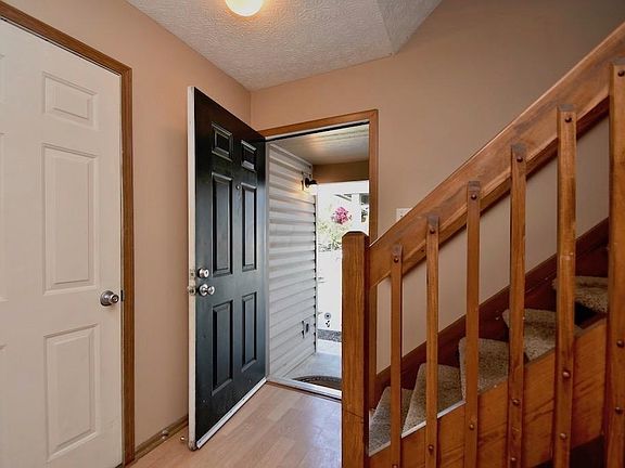 2nd image of 5703 Fresno Way