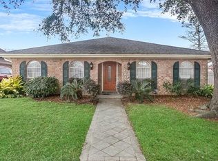 7200 Benson Ct, New Orleans, LA 70127
