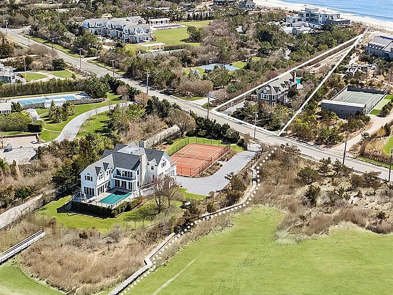 162 Dune Rd — Photo 18
