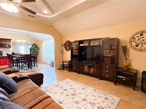2nd image of 3108 Northgate Ln