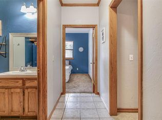 909 S Macomb Ave, El Reno, OK 73036