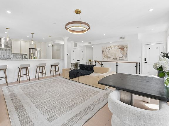 5th image of 100 White St #1