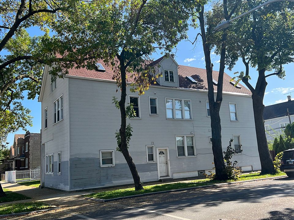1st image of 5525 W Wrightwood Ave