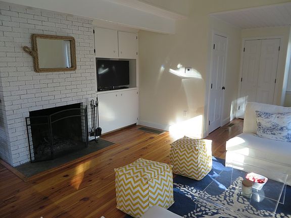Living Room 3