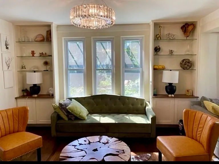 10 Cove Ave — Photo 10