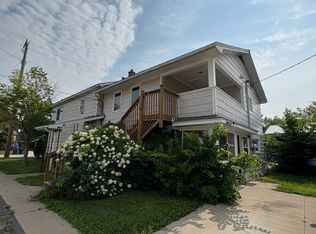 69 E King St #3, Winona, MN 55987