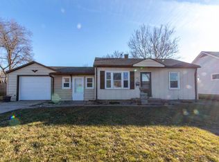 318 33rd Ave, East Moline, IL 61244