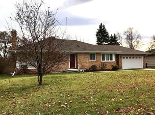 6925 Dawson Ln, Edina, MN 55435