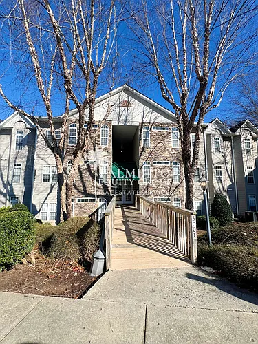 3001 Greystone Point #F Photo 1 3001 Greystone Point #F Photo 1