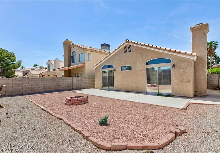 1954 Glistening Sands Dr — Photo 6