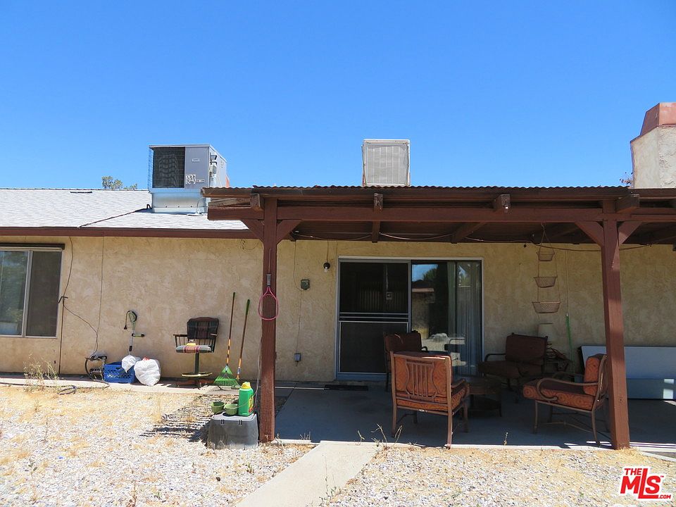 2nd image of 10838 Orchid Ave