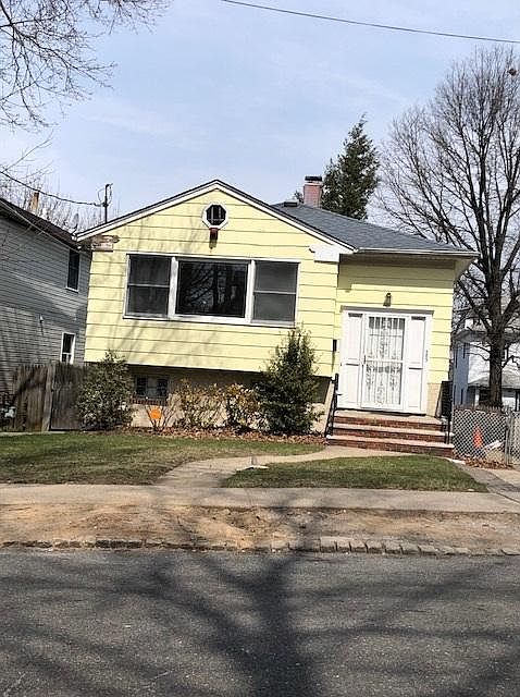 1st image of 385 Castleton Ave