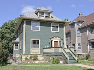311 N Cuyler Ave, Oak Park, IL 60302