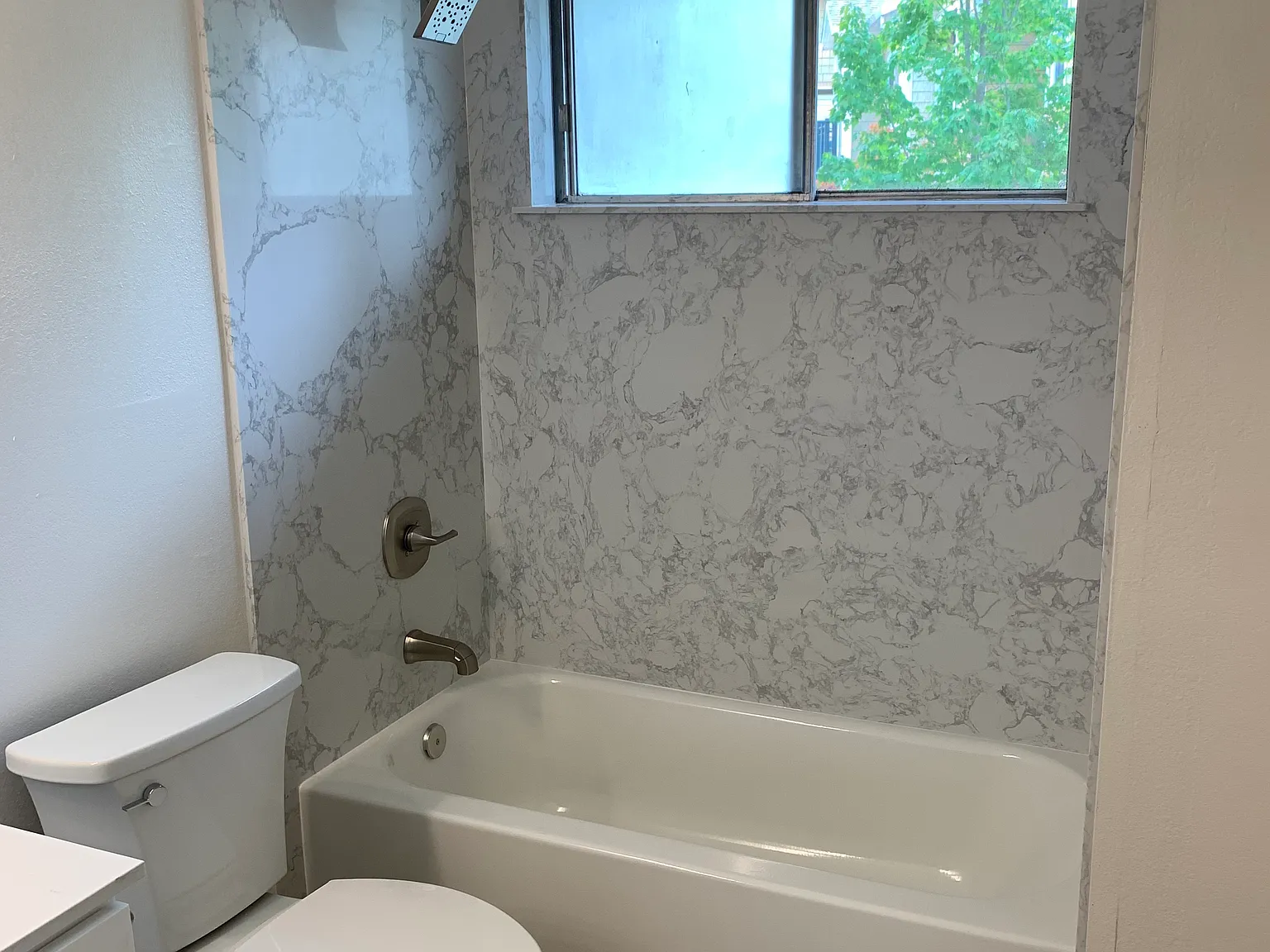 2 bed, 1.5 bath, 950 sqft, $2,700 — Photo 4